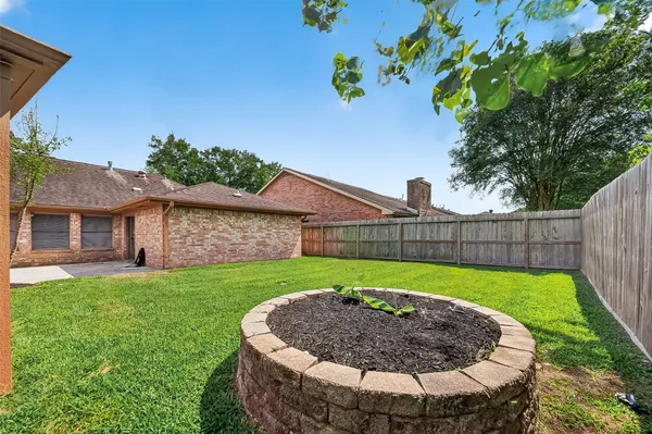 $2,200 | 10031 Sagemill Drive, Houston, TX 77089