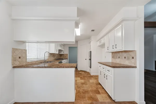 $2,200 | 10031 Sagemill Drive, Houston, TX 77089