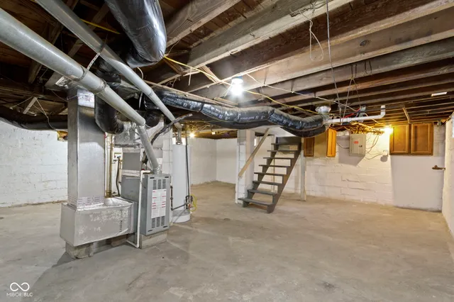 $195,000 | 3923 Winthrop Avenue, Indianapolis, IN 46205