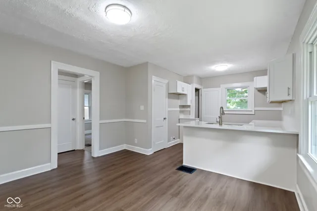 $195,000 | 3923 Winthrop Avenue, Indianapolis, IN 46205