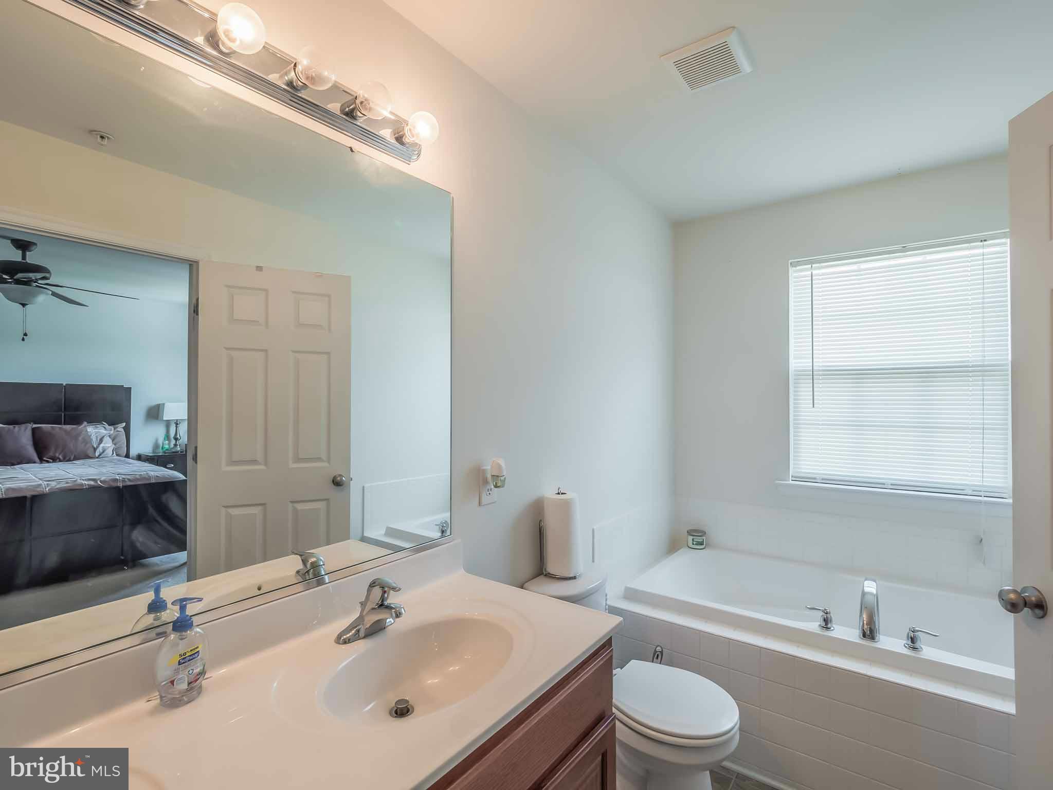 138 Backstretch Way Prince Frederick, MD 20678 - Photo 15 of 30 Bath (Master)