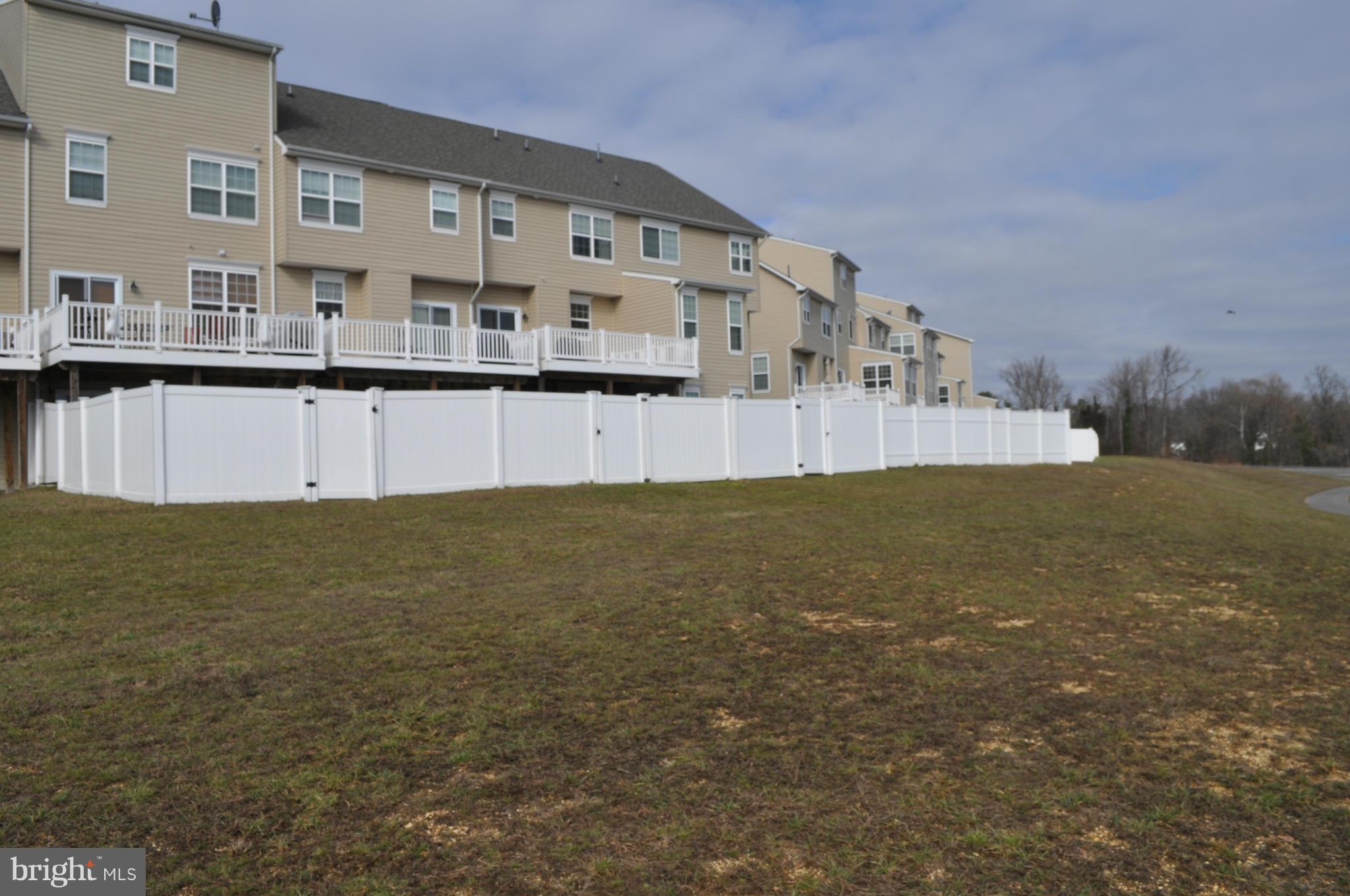 138 Backstretch Way Prince Frederick, MD 20678 - Photo 29 of 30 Exterior (Rear)