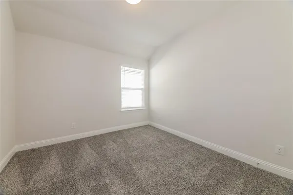 $2,100 | 515 Parrino Parkway, Princeton, TX 75407
