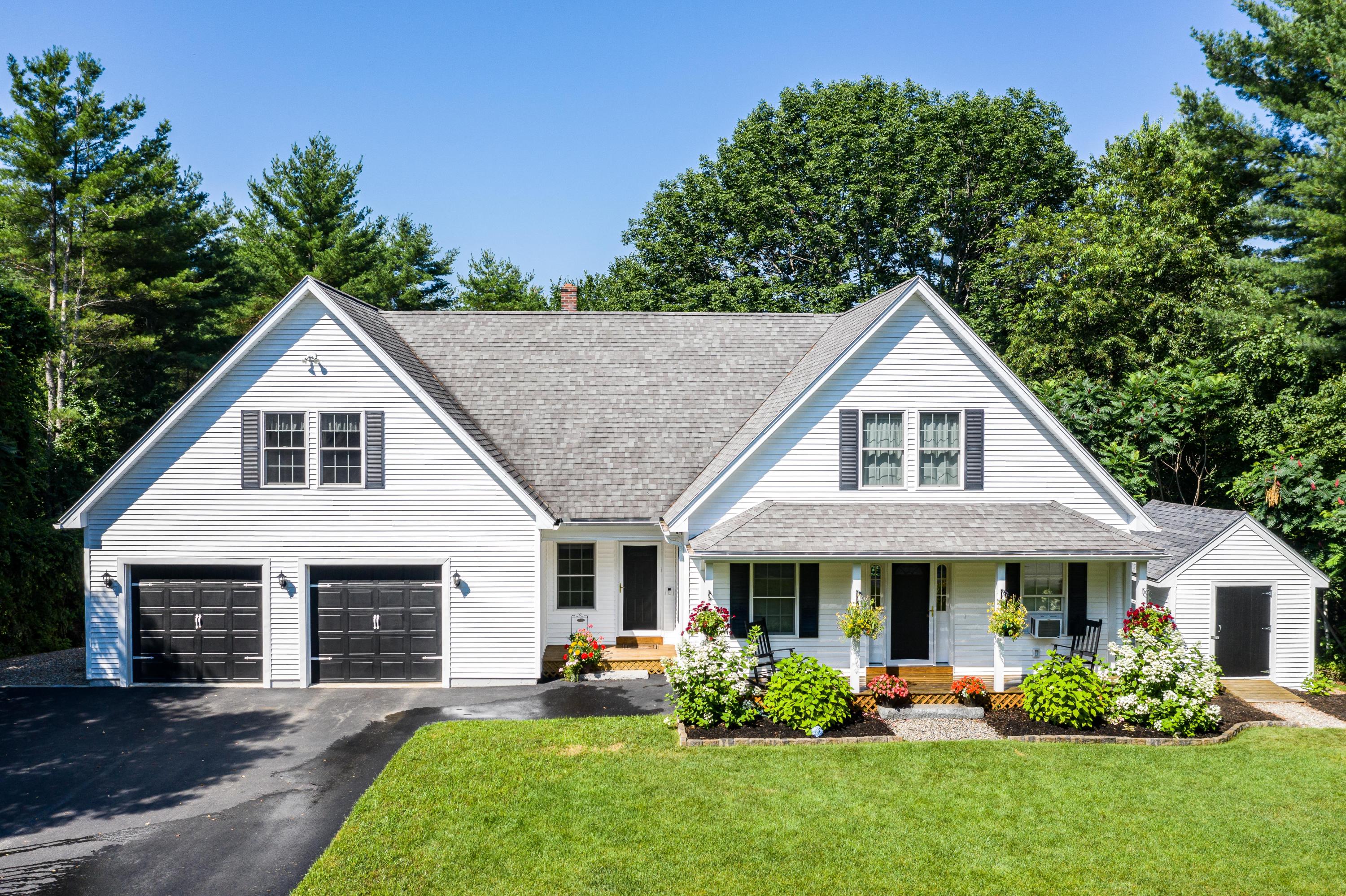 32 Infiniti Way Auburn, ME 04210 - Photo 1 of 36 01. Front Ext