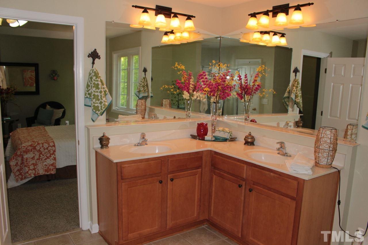 303 Inkster Cove Raleigh, NC 27603 - Photo 19 of 22
