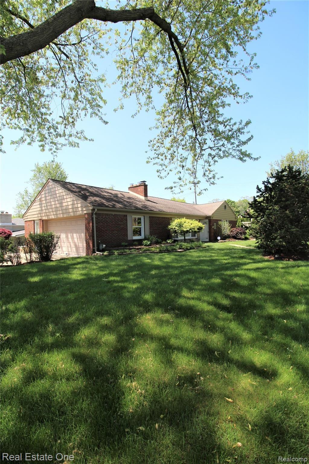 4005 Normandy Road Royal Oak, MI 48073 - Photo 17 of 18 IMG_0458.JPG