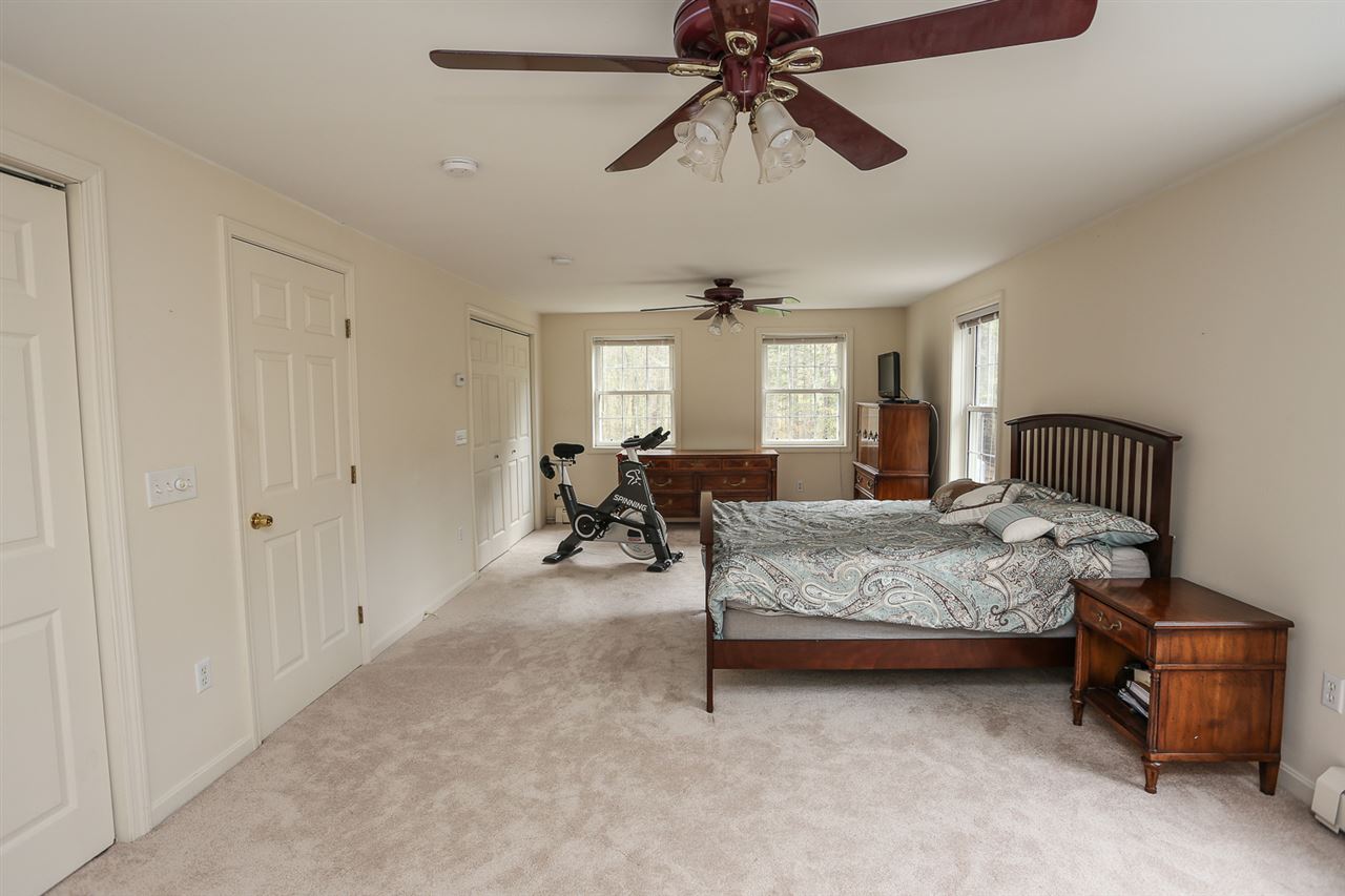 58 Lane Road Raymond, NH 03077 - Photo 13 of 25 Gallery Image 13