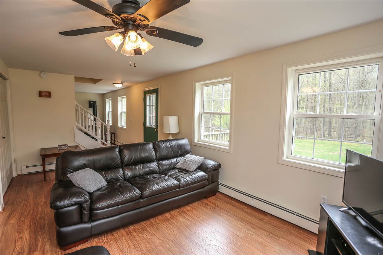 58 Lane Road Raymond, NH 03077 - Photo 10 of 25 Gallery Image 10