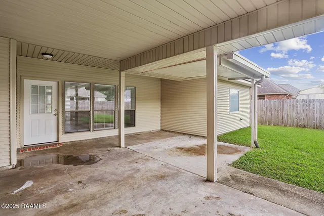 $1,850 | 42172 Brandy Avenue, Gonzales, LA 70737