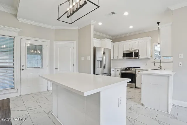 $1,850 | 42172 Brandy Avenue, Gonzales, LA 70737