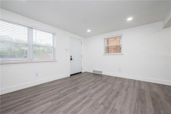 $125,000 | 3906 Meadowbrook Boulevard, Pittsburgh, PA 15227