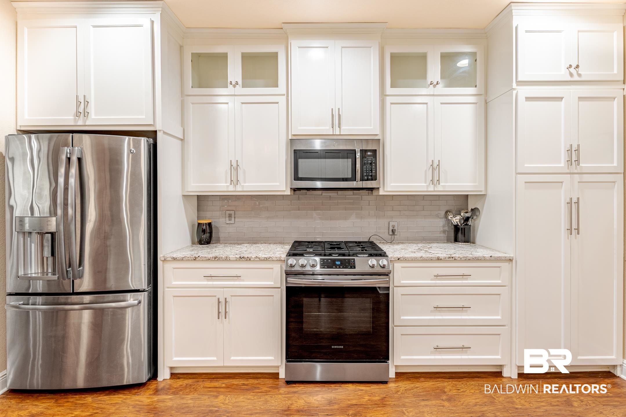 21482 Roundhouse Road Fairhope, AL 36532 - Photo 16 of 26 All New Cabinetry