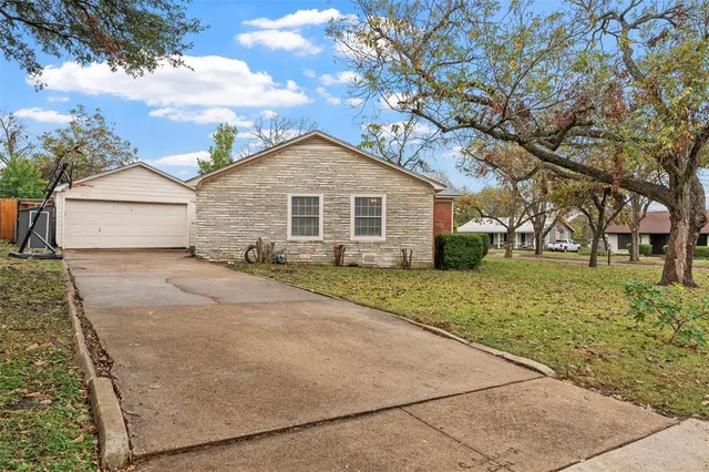 $210,000 | 2425 North 32nd Street, Waco, TX 76708