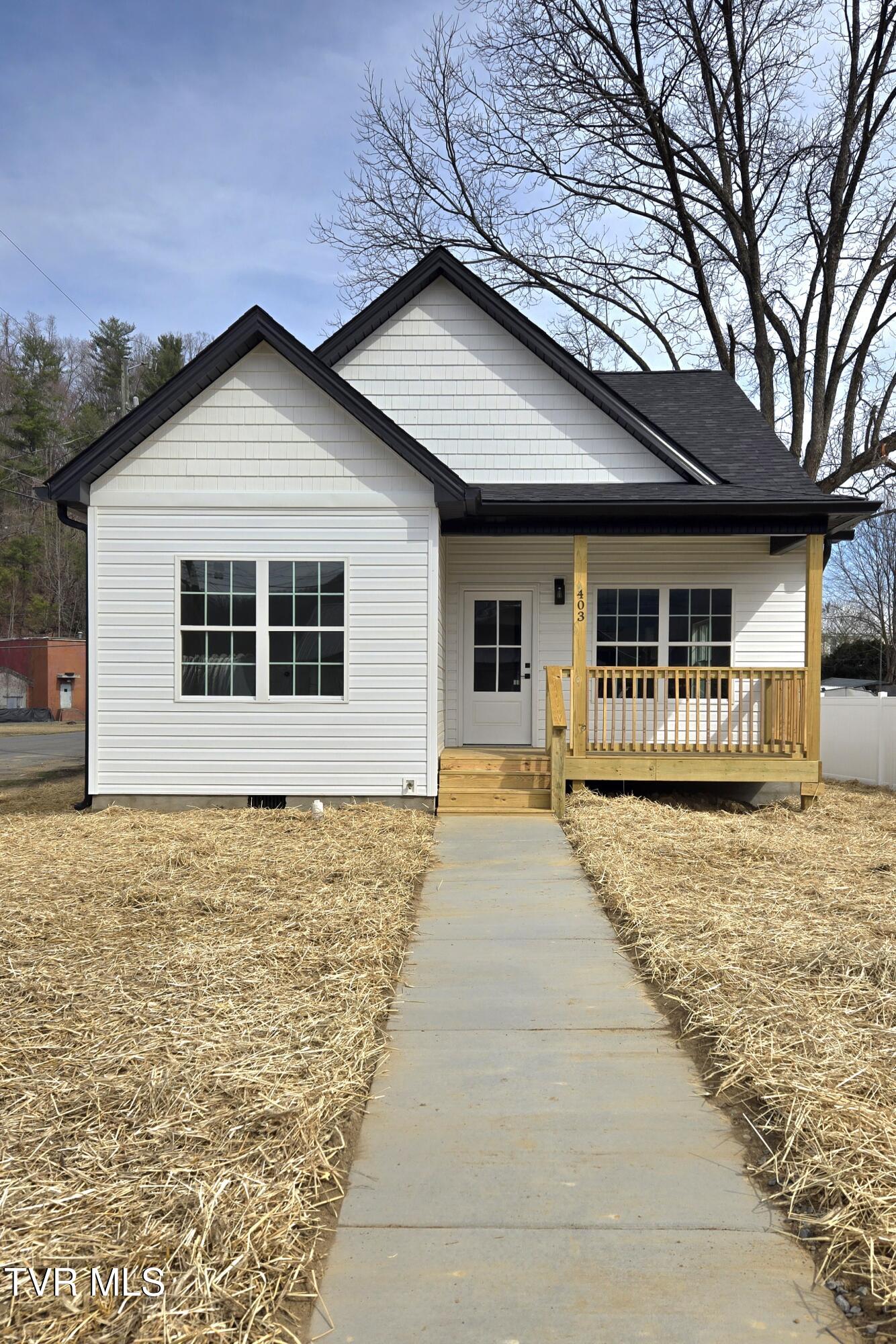 403 Walnut Street Erwin, TN 37650 - Photo 1 of 31 20250314_113810