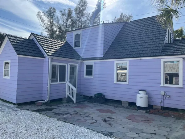 $5,000 | 8401 West Gulf Boulevard, Treasure Island, FL 33706