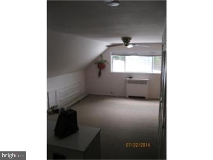 15 Quiet Road Levittown, PA 19057 - Photo 5 of 17 Bedroom - Main