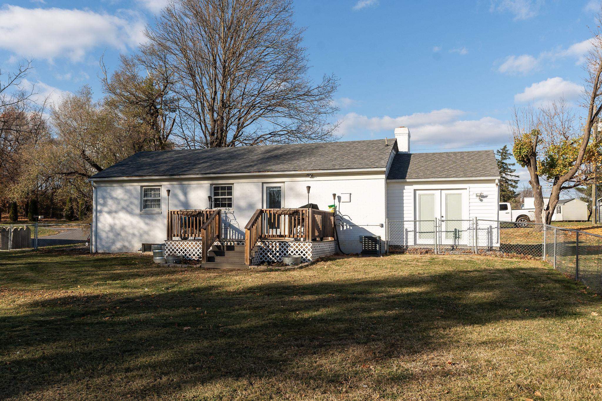 74 Parker Road Stuarts Draft, VA 24477 - Photo 5 of 38 Gallery Image 5