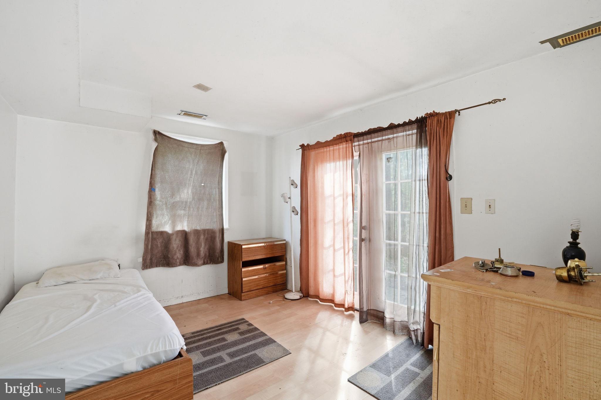 17107 Overhill Road Rockville, MD 20855 - Photo 21 of 39