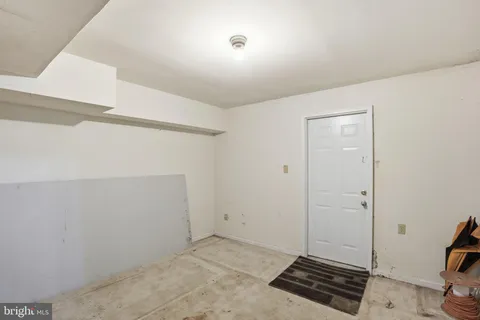$650,000 | 17107 Overhill Road, Rockville, MD 20855
