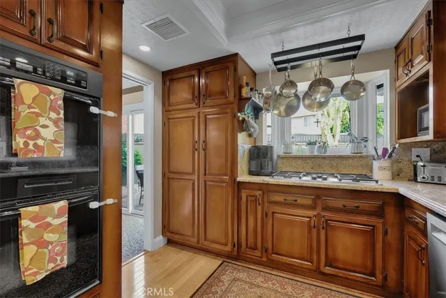 $1,650,000 | 1926 Winney Circle, Placentia, CA 92870