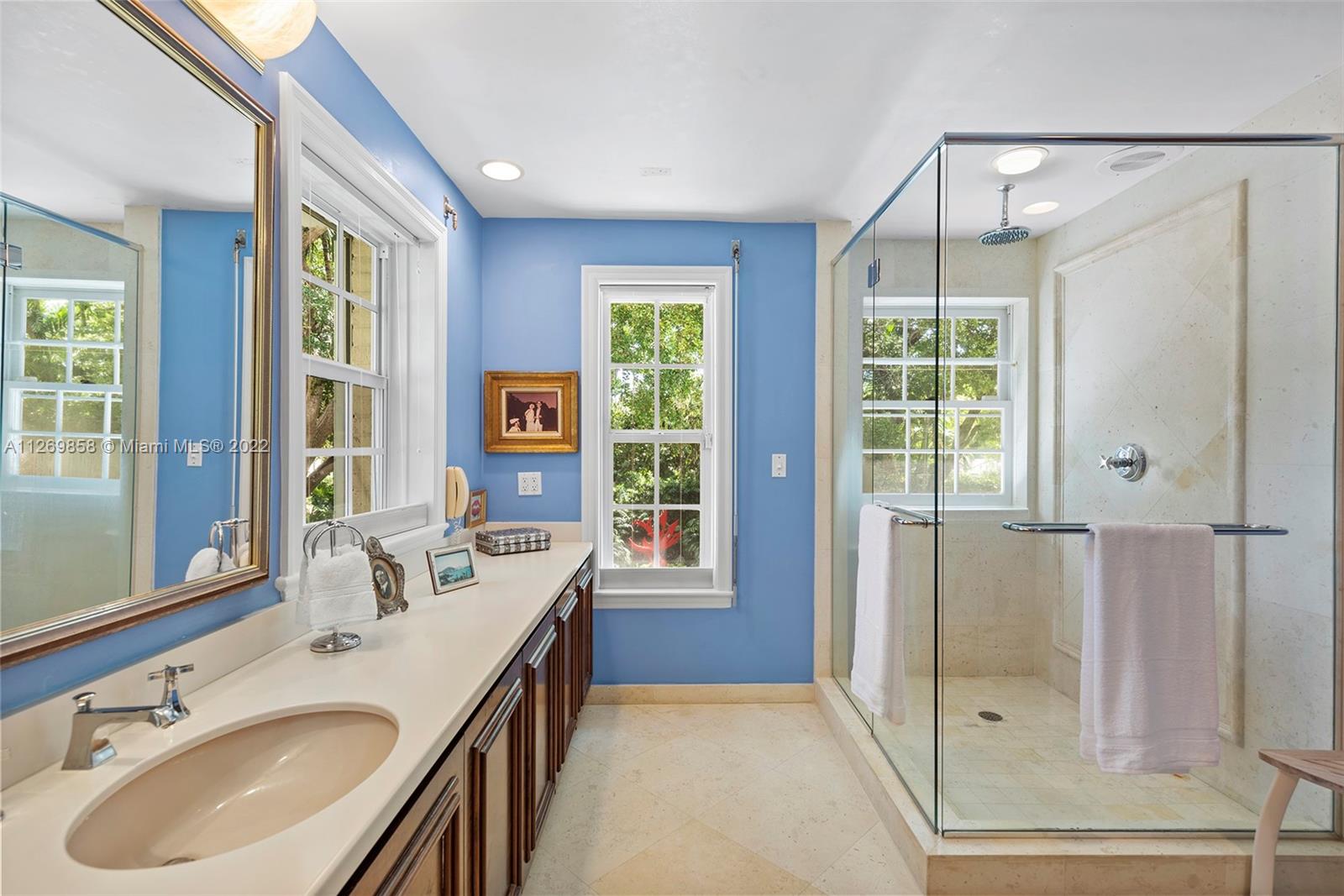 224 Ridgewood Road Coral Gables, FL 33133 - Photo 21 of 33 Gallery Image 21
