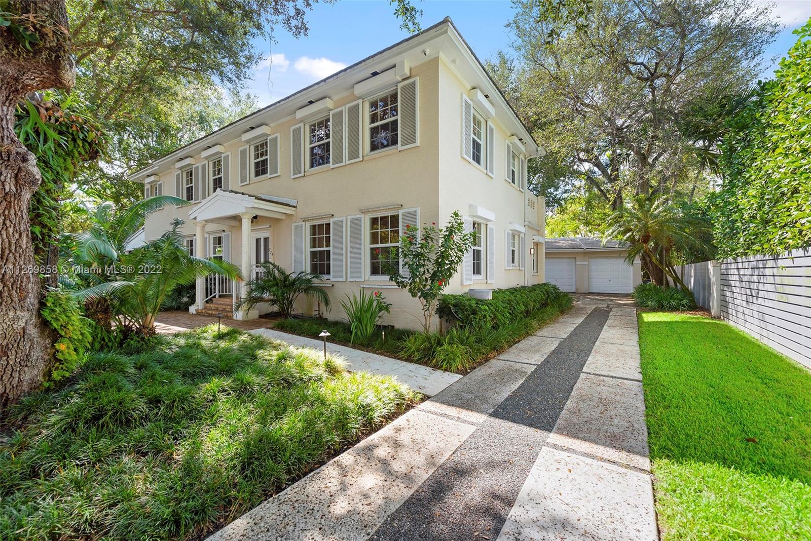224 Ridgewood Road Coral Gables, FL 33133 - Photo 26 of 33 Gallery Image 26