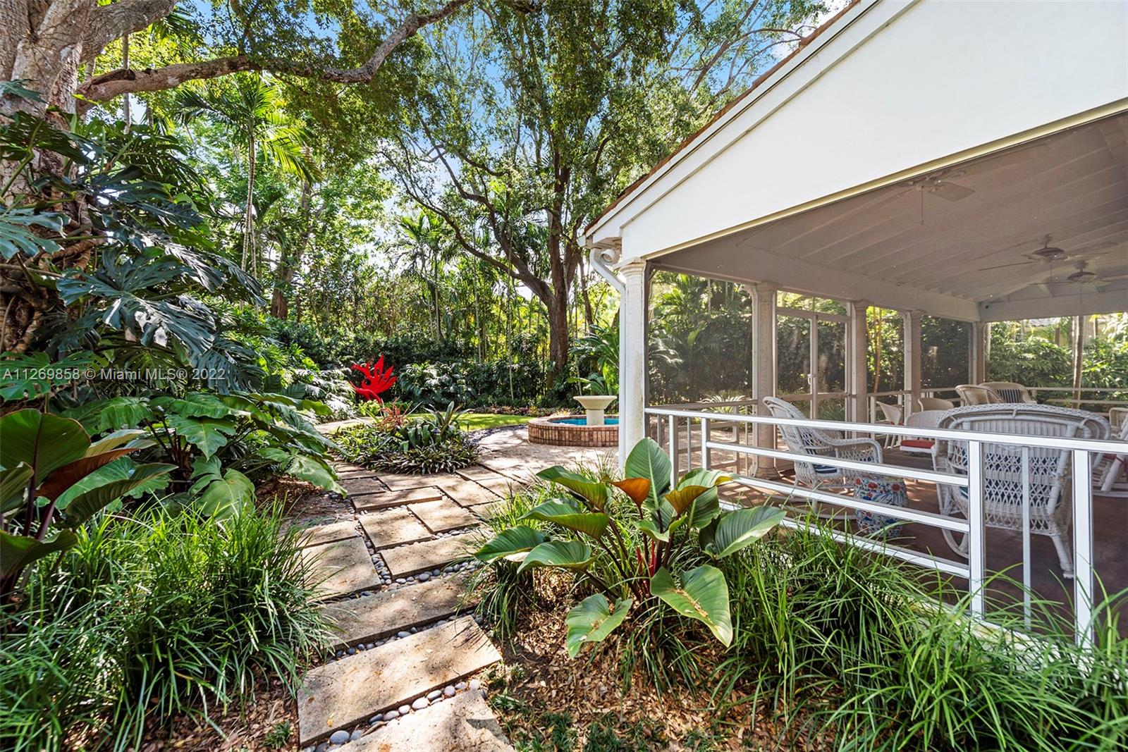 224 Ridgewood Road Coral Gables, FL 33133 - Photo 31 of 33 Gallery Image 31