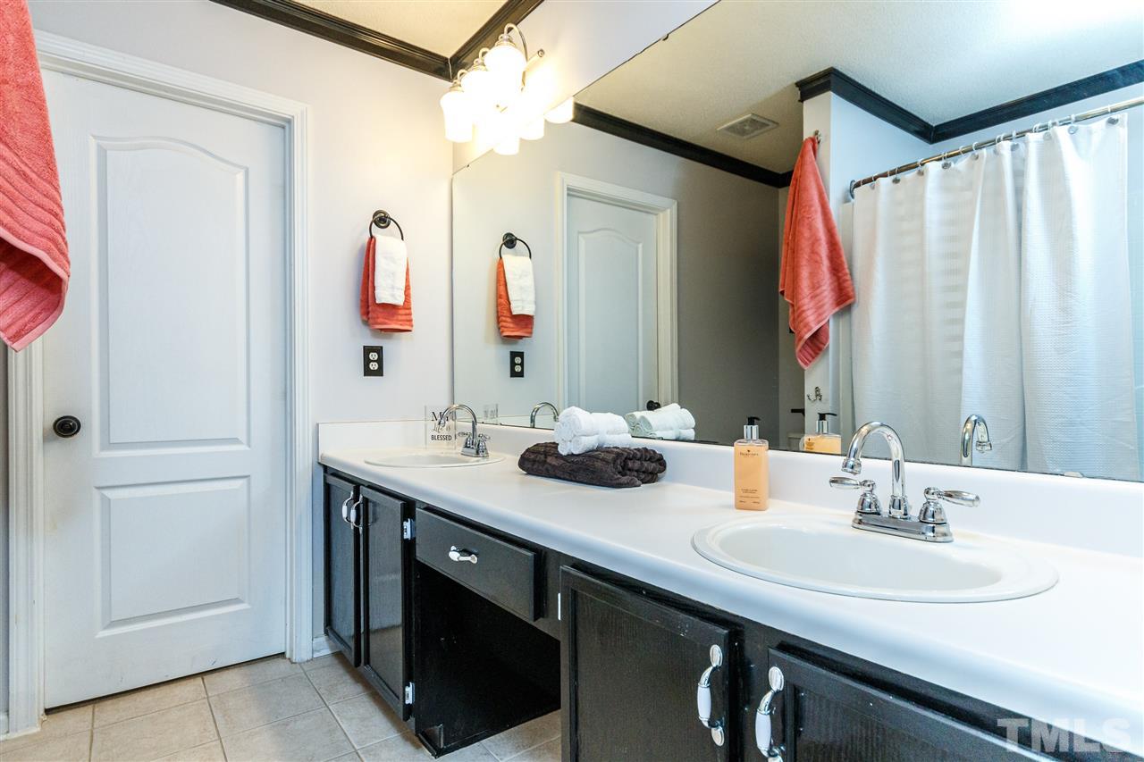 4809 Castle Crest Court Raleigh, NC 27616 - Photo 19 of 30 Gallery Image 19