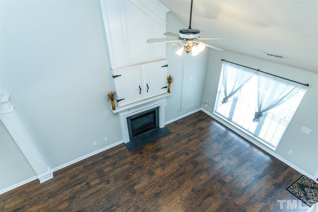 4809 Castle Crest Court Raleigh, NC 27616 - Photo 9 of 30 Gallery Image 9