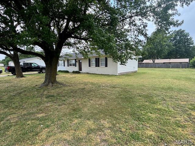 39665 Bernard Road Malden, MO 63863 - Photo 3 of 20