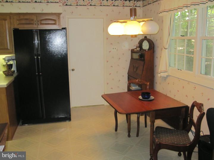 406 Lightfoot Drive Downingtown, PA 19335 - Photo 8 of 15 Kitchen