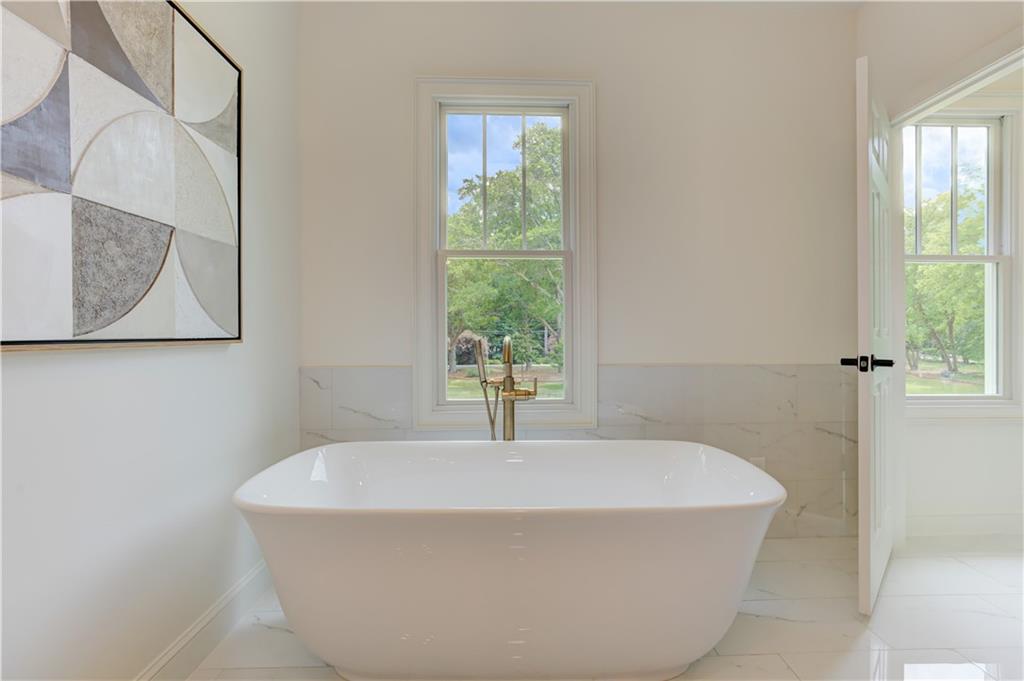 1811 Murdock Road Marietta, GA 30062 - Photo 39 of 75