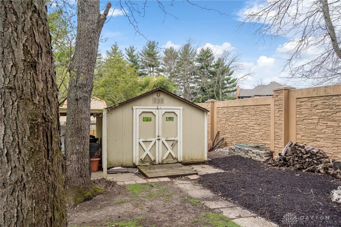 501 Timberlea Trail Kettering, OH 45429 - Photo 47 of 51