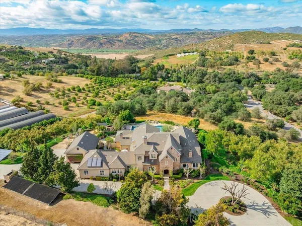 $2,450,000 | 32110 Dos Ninas, Bonsall, CA 92003