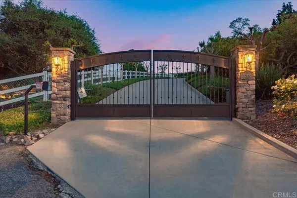 $2,450,000 | 32110 Dos Ninas, Bonsall, CA 92003