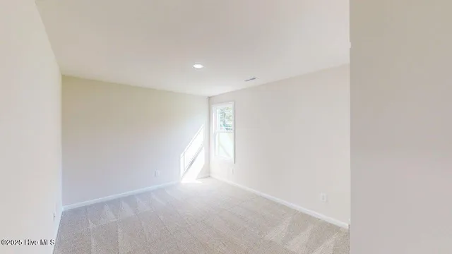 $272,900 | 1358 St John Church Road, La Grange, NC 28551