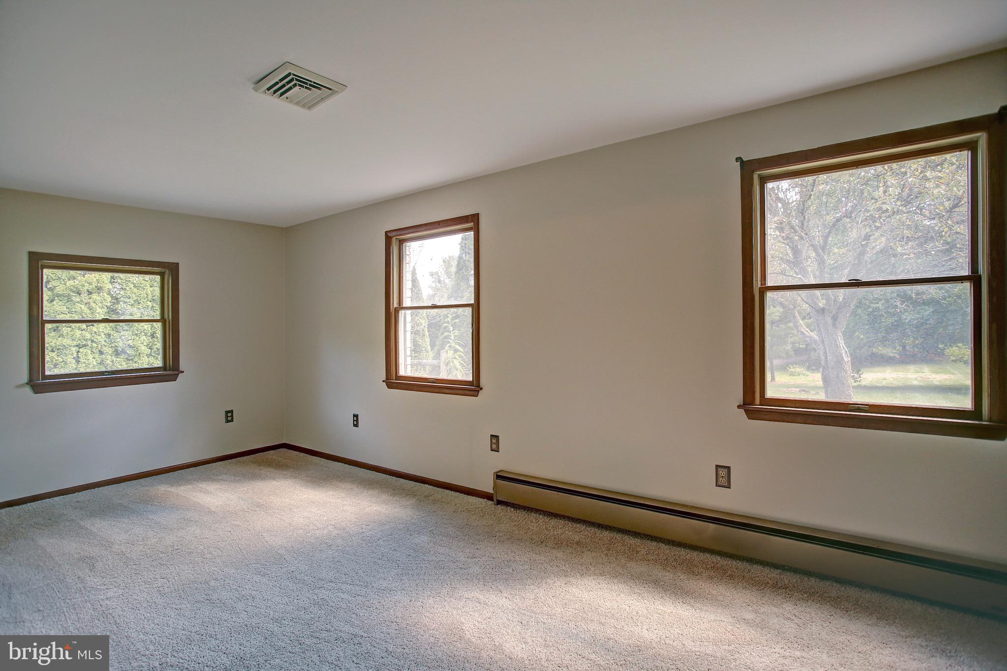 265 Alters Road Carlisle, PA 17015 - Photo 23 of 34 Gallery Image 23
