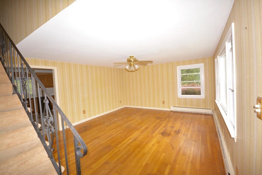 27 Sedgewick Road Fairhaven, MA 02719 - Photo 12 of 21