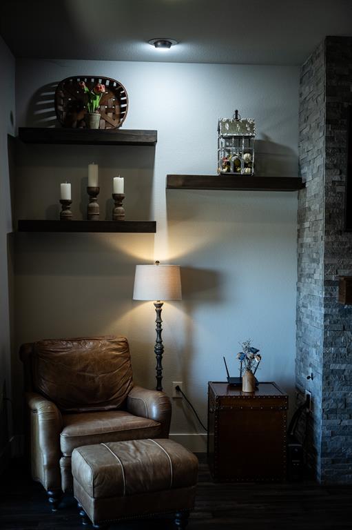 133 Sunset Bay Pointe Court Chico, TX 76431 - Photo 11 of 40 View of sitting room