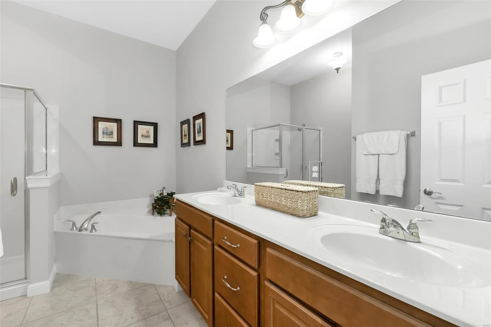 651 Barrow Ridge Court Ellisville, MO 63021 - Photo 22 of 31 Gallery Image 22