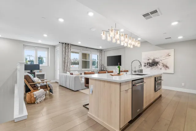 $1,299,800 | 2913 Noyce Place, Unit 217, Santa Clara, CA 95051