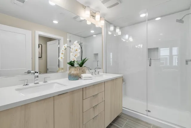 $1,299,800 | 2913 Noyce Place, Unit 217, Santa Clara, CA 95051