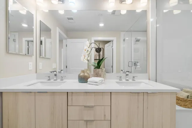 $1,299,800 | 2913 Noyce Place, Unit 217, Santa Clara, CA 95051