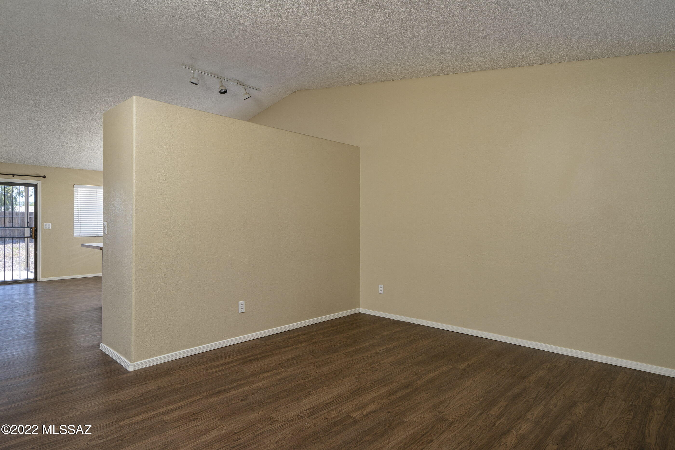 1873 West Ransom Oaks Drive Tucson, AZ 85746 - Photo 4 of 19