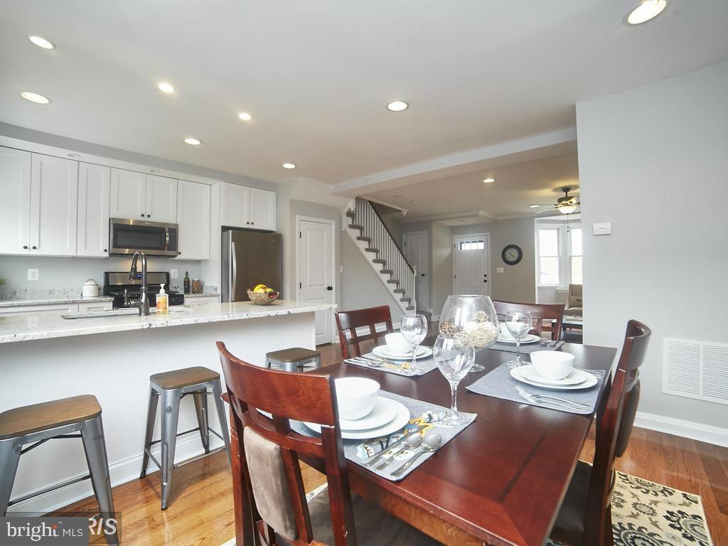 1633 Kingsway Road Baltimore, MD 21218 - Photo 4 of 10