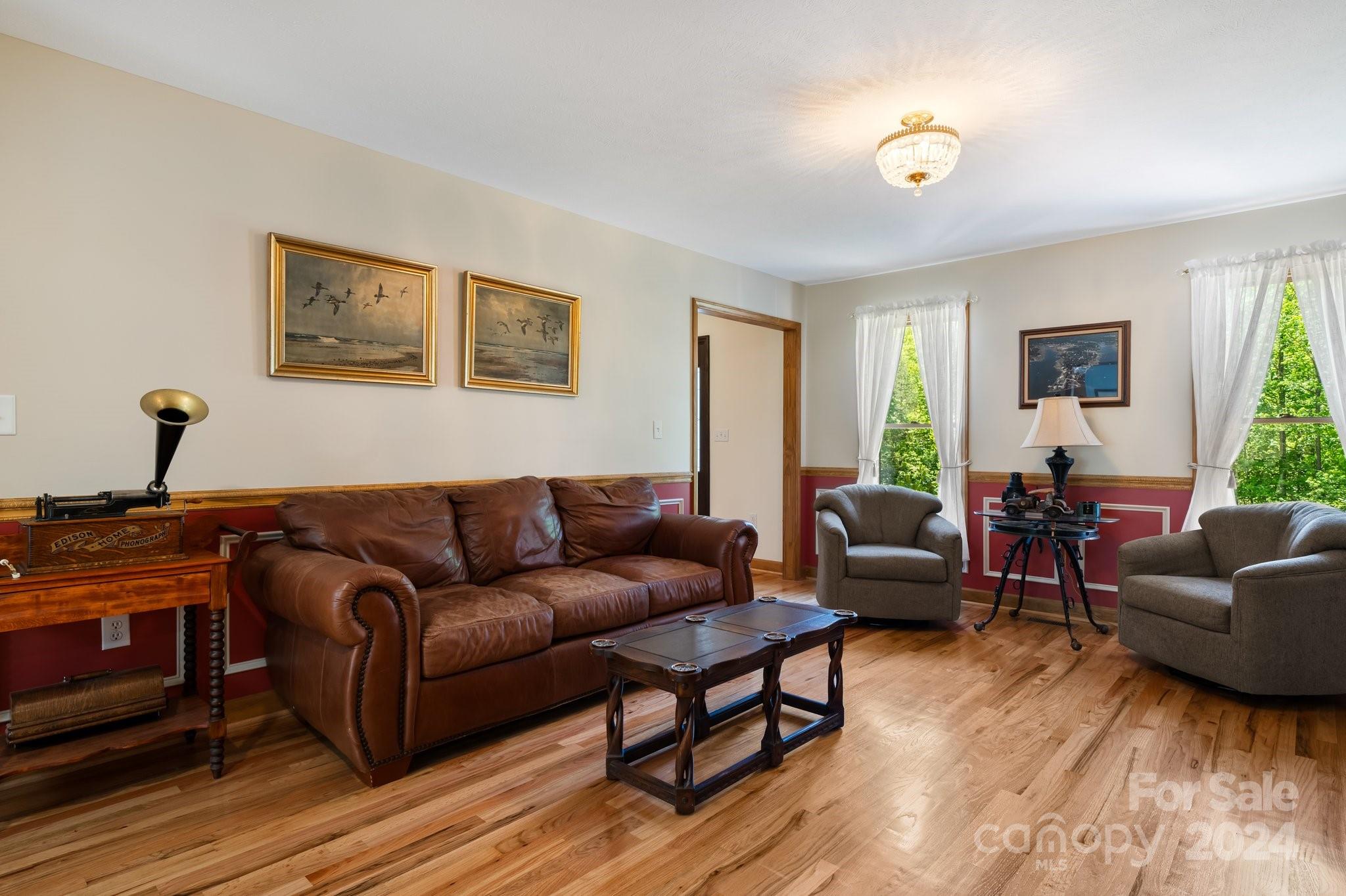 301 Garrison Road Morganton, NC 28655 - Photo 15 of 48 Gallery Image 15