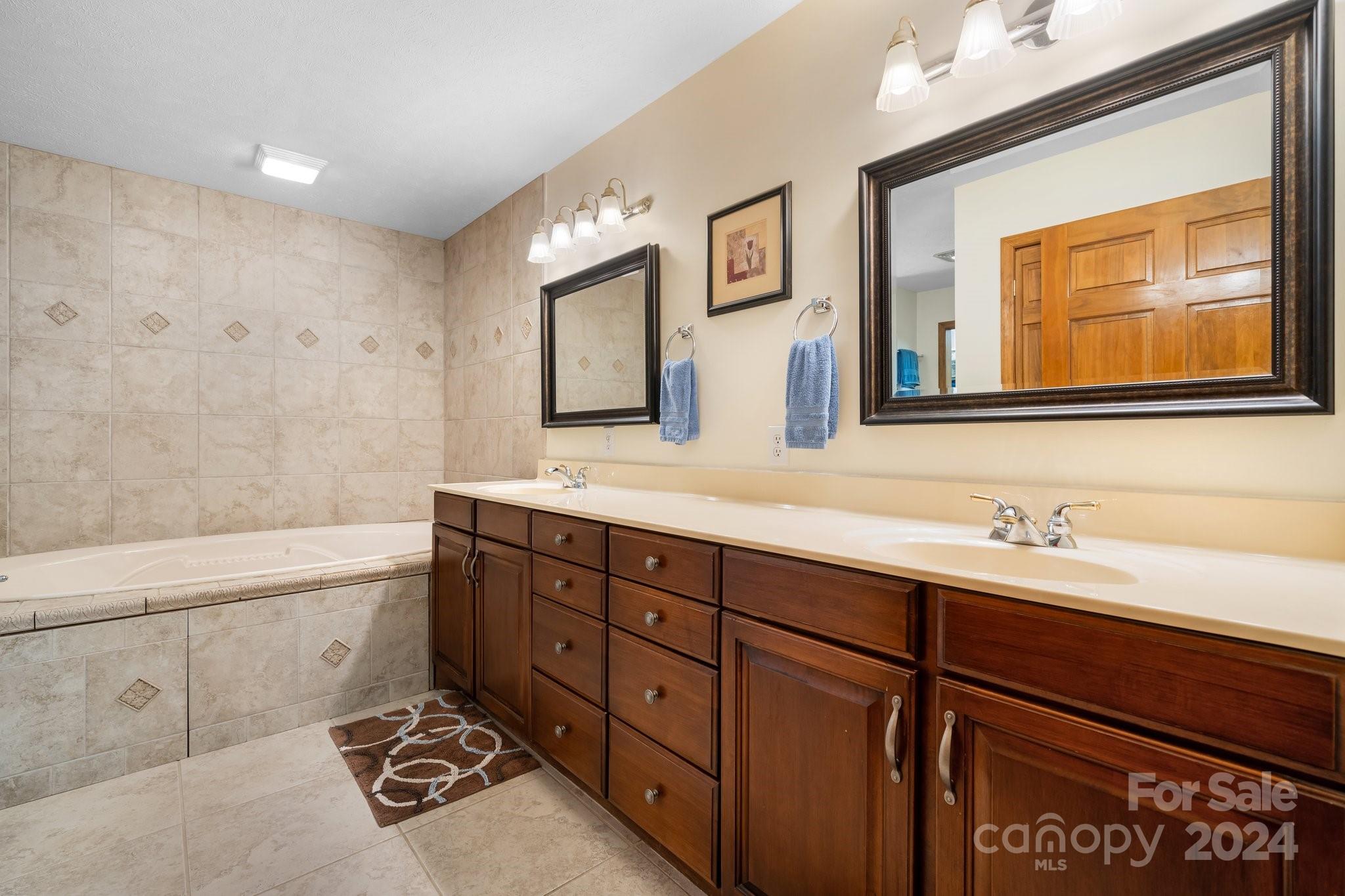 301 Garrison Road Morganton, NC 28655 - Photo 25 of 48 Gallery Image 25