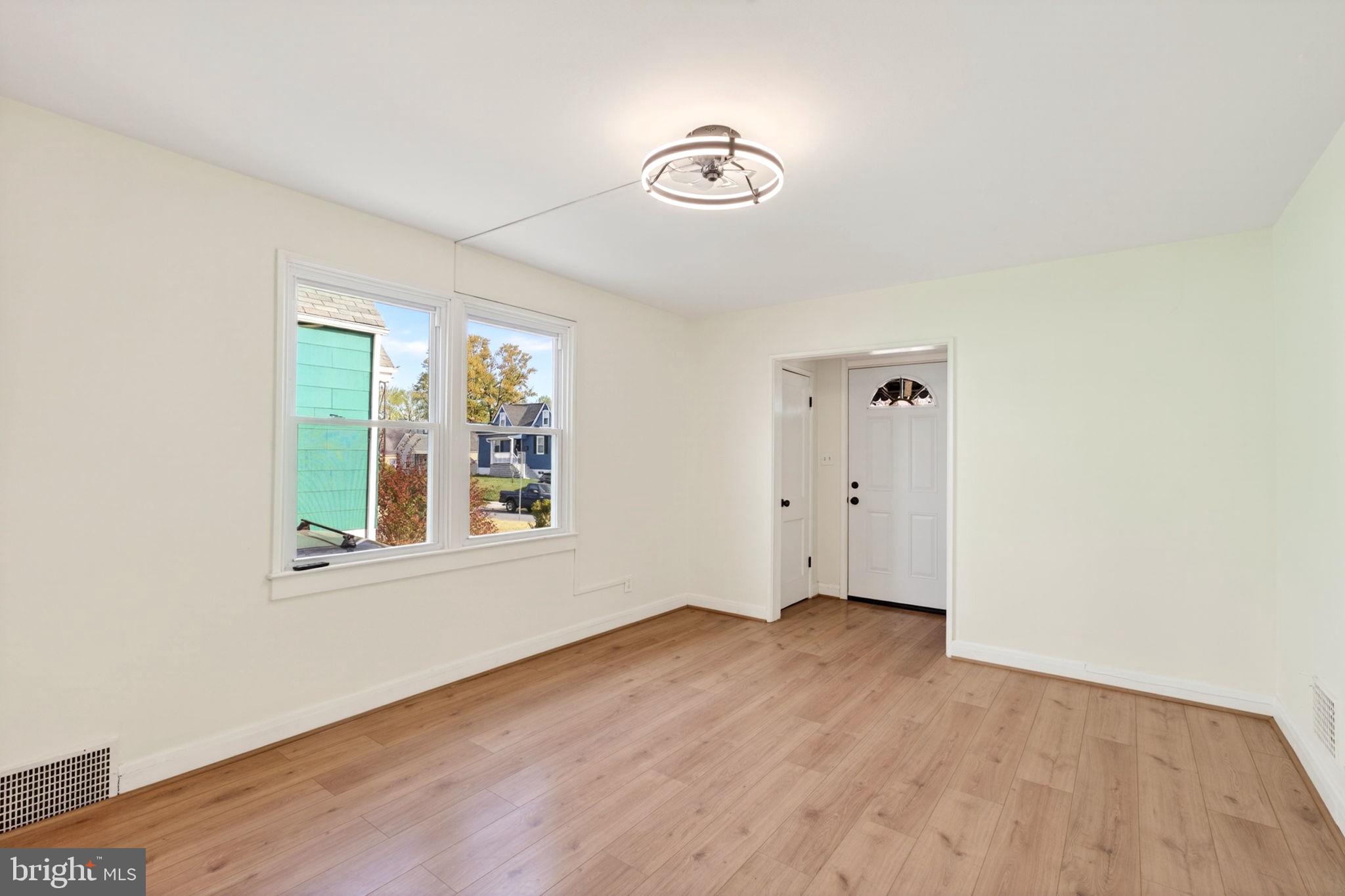2511 Wentworth Road Baltimore, MD 21234 - Photo 2 of 30 Gallery Image 2