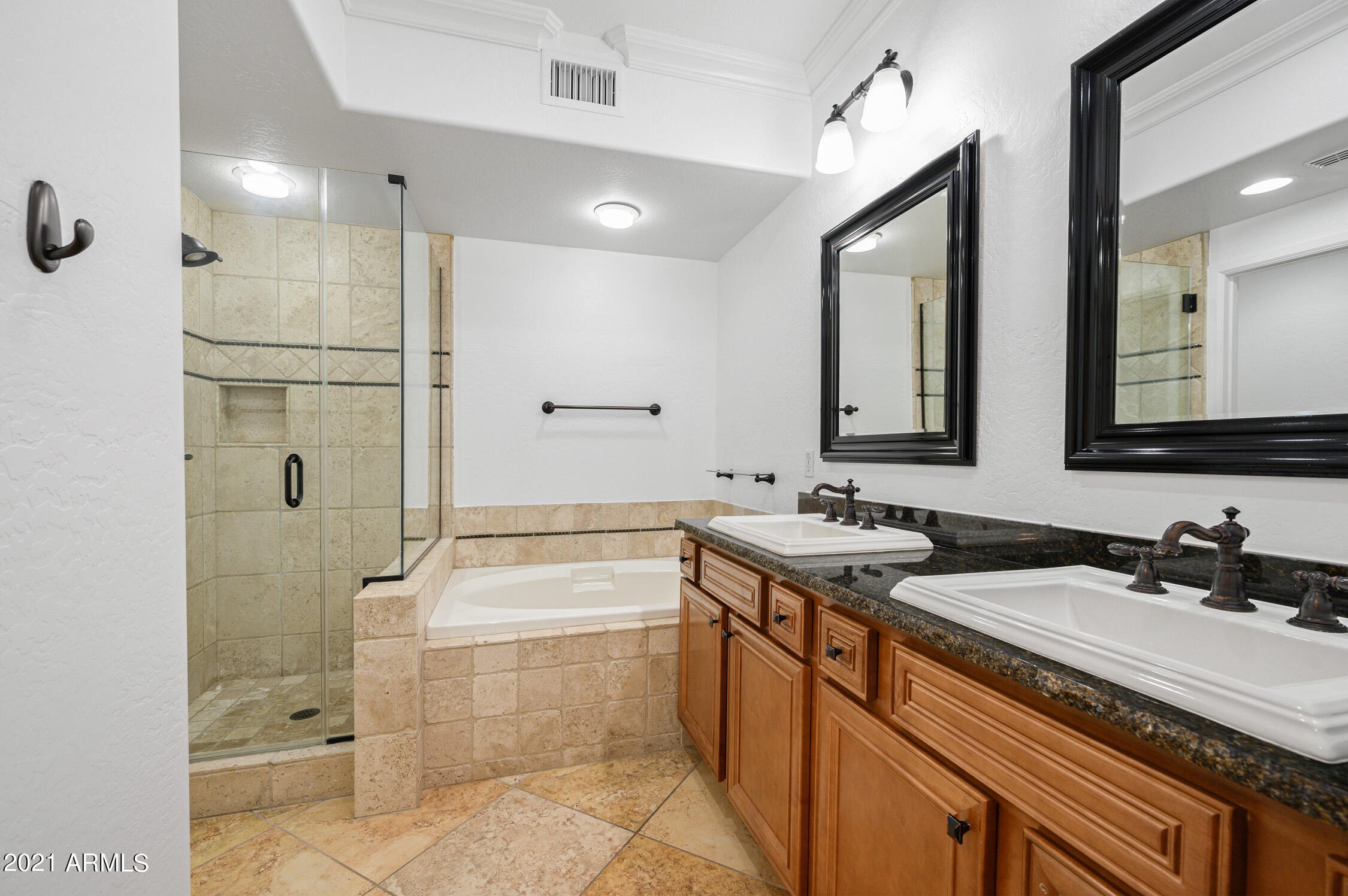 3935 East Rough Rider Road, Unit 1199 Phoenix, AZ 85050 - Photo 18 of 32 ocupix-3935ERR1199-21
