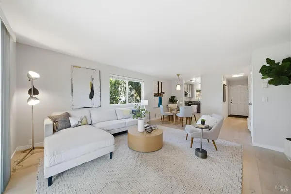 $575,000 | 10 Professional Center Parkway, Unit 1, San Rafael, CA 94903